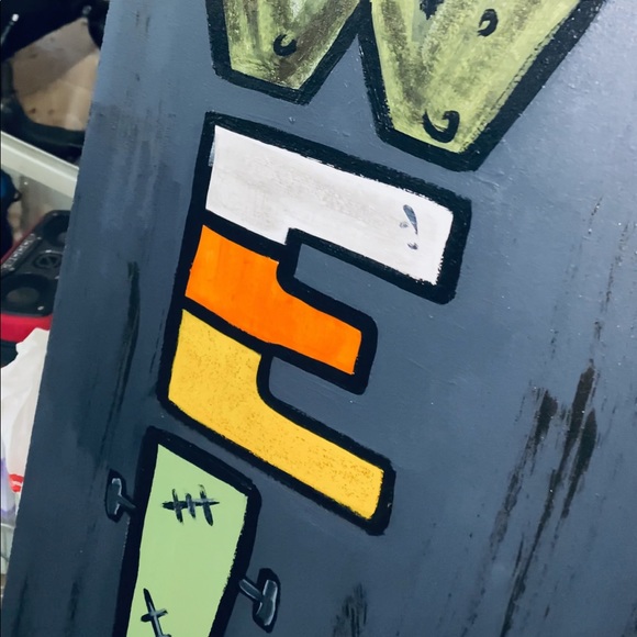 Colorful Halloween Wood Sign. - Picture 1 of 5